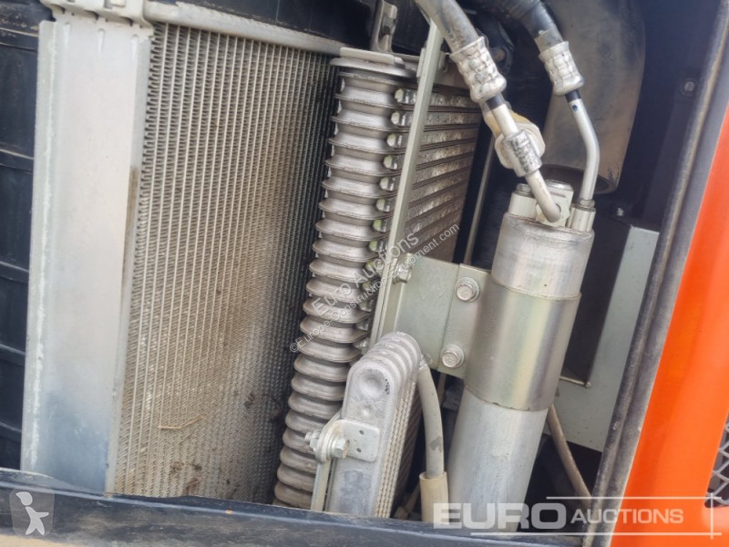 Escavatore Kubota KX080-4