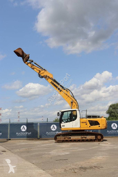 Escavatore Liebherr R922