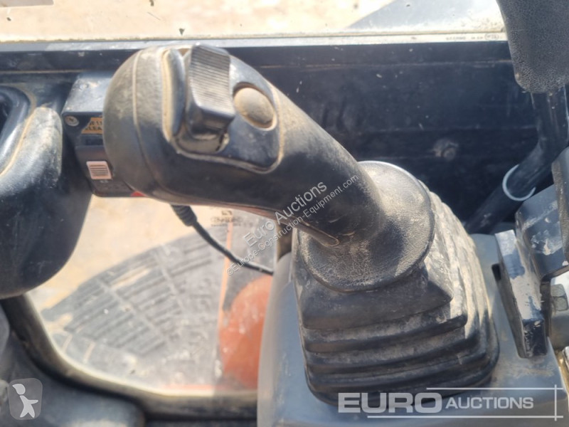 Lopatový nakládač Kubota KX101-3