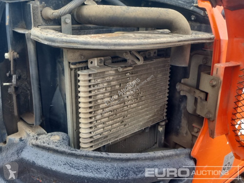 Lopatový nakládač Kubota KX027-4
