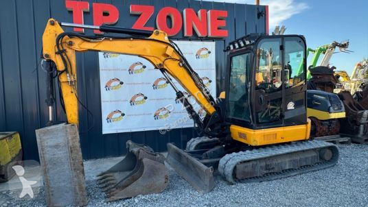جرافة JCB 55z-1 powertilt à 25 900 € ht