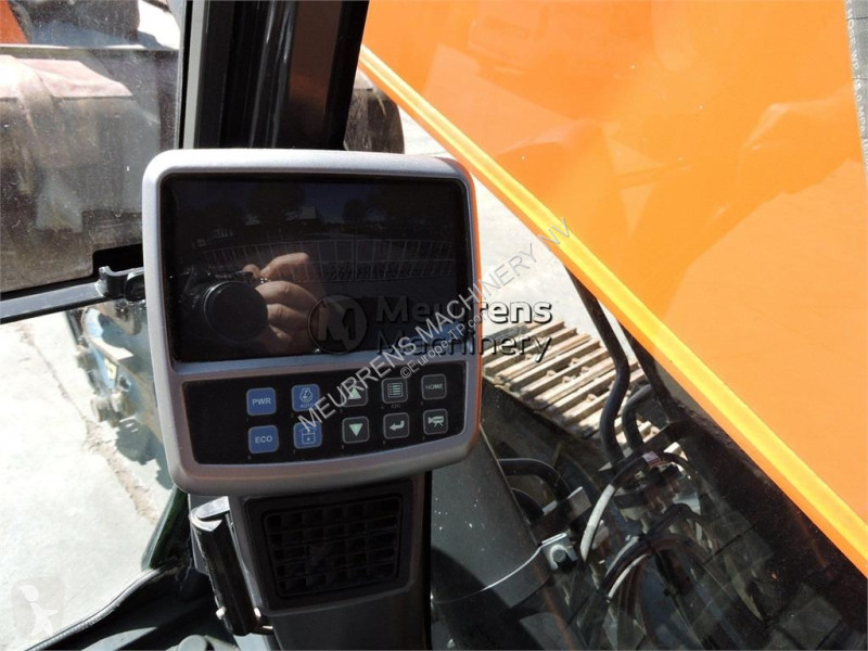 جرافة Doosan