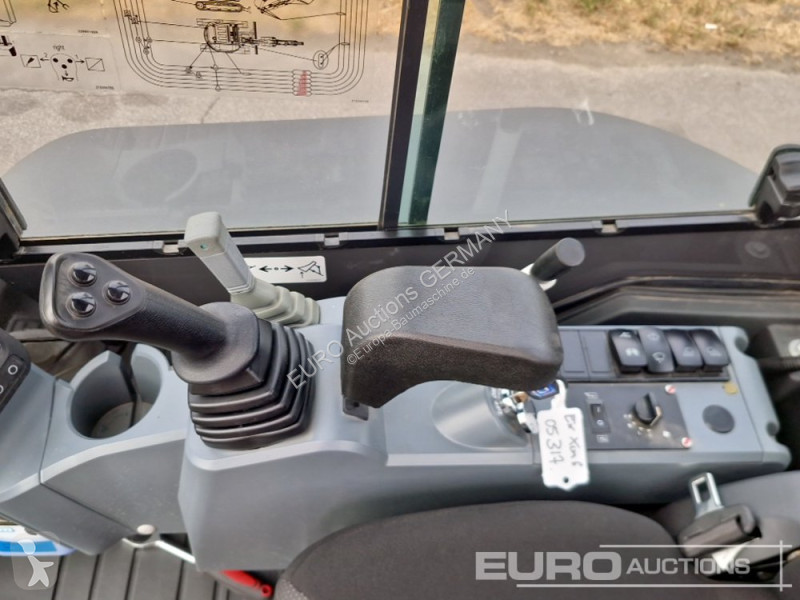 Rýpadlo XCMG (G401)