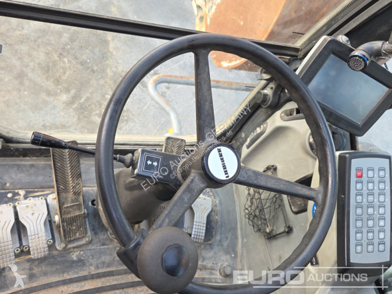 Escavatore Liebherr A920