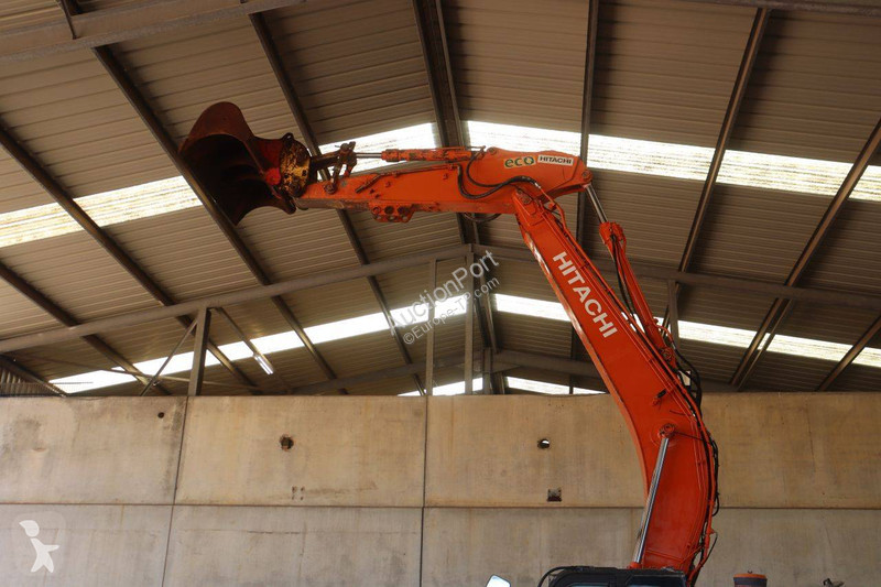 Excavator Hitachi ZAXIS 225USLC-5B