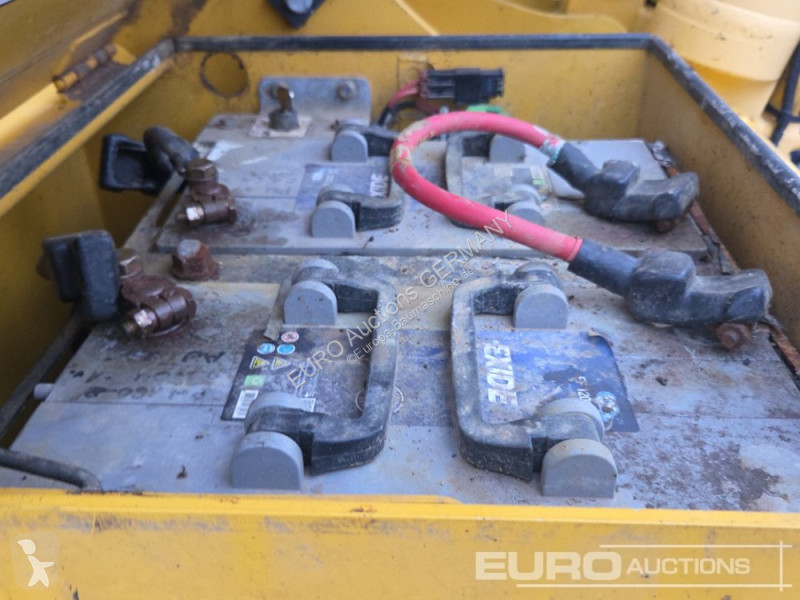 Екскаватор Komatsu