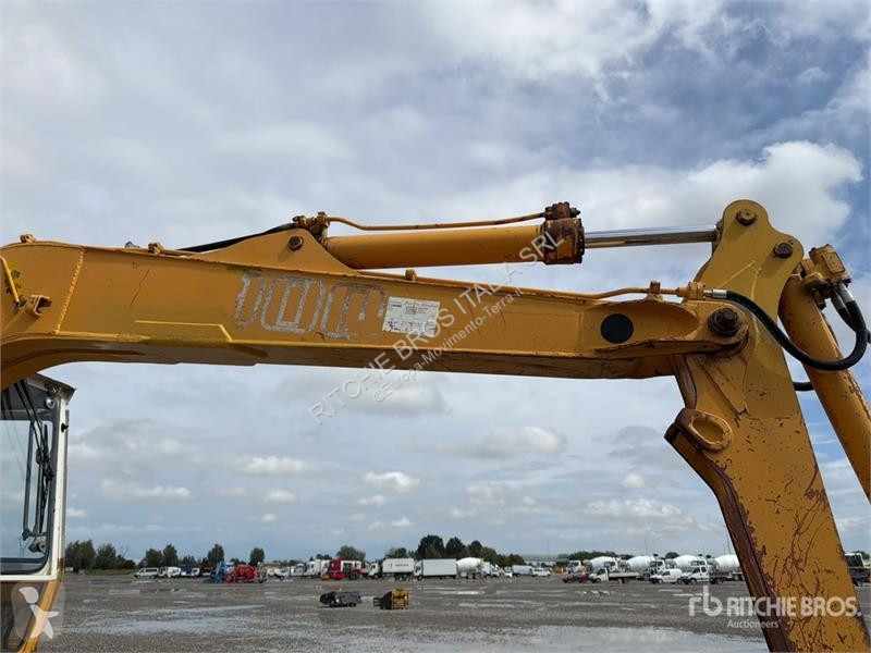 Екскаватор Liebherr
