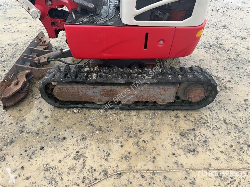 Экскаватор Takeuchi TB210R Mini Excavator
