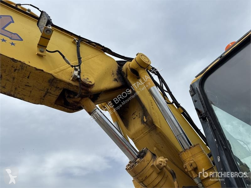 Escavadora Komatsu Wheel Excavator
