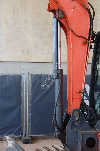 Excavadora Kubota KX165-5