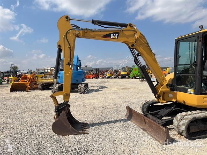 Skovel Caterpillar CR Mini Excavator (Inoperable)