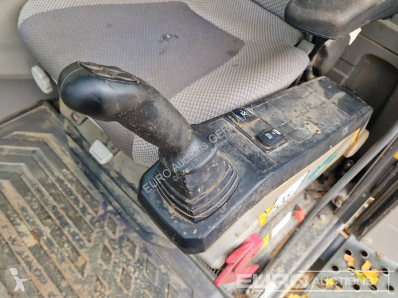 Pelle Volvo EC380EL