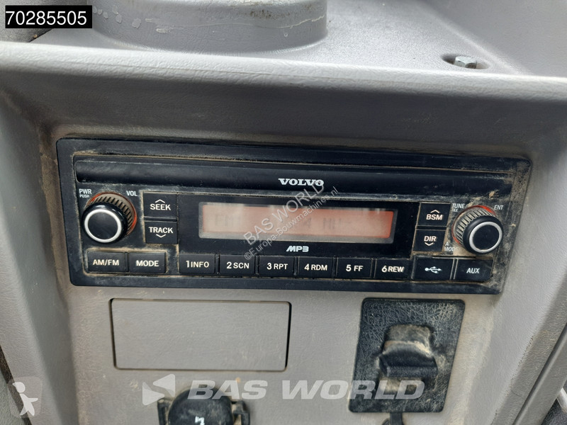 Graafmachine Volvo C220  Select