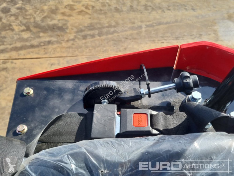 Excavator JPC HT12