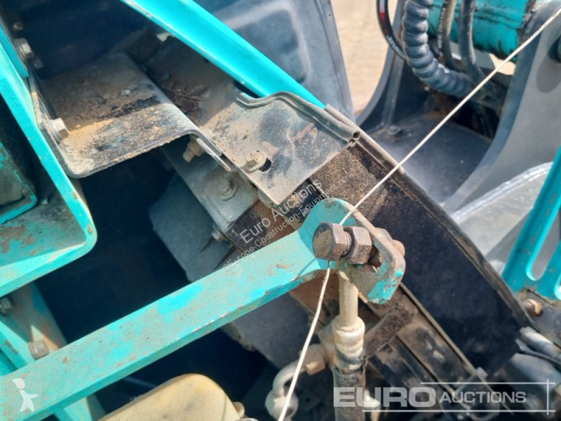 Escavadora Kobelco SK55-C