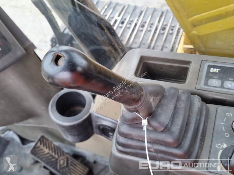 Escavatore Caterpillar C
