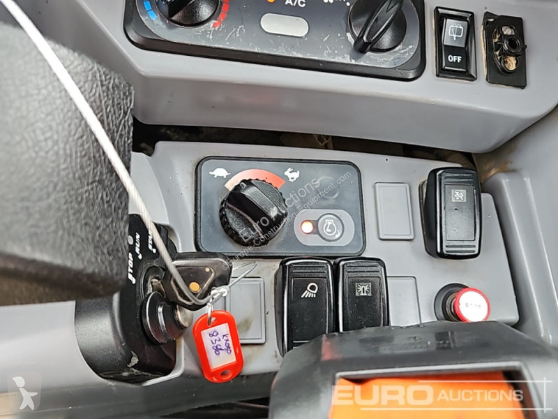 Escavadora Kubota KX080-4A2