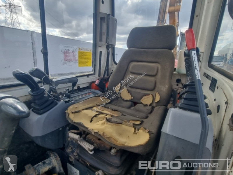 Lopatový nakládač Kubota KX71-3