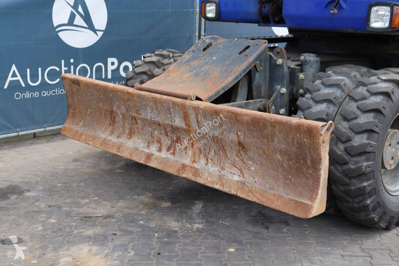 Escavatore Komatsu PW148-8