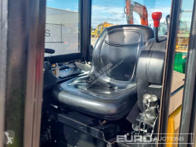 Excavator JCB 16C-1