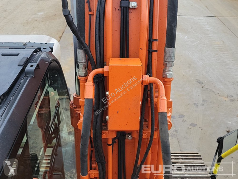 Excavadora Hitachi -6