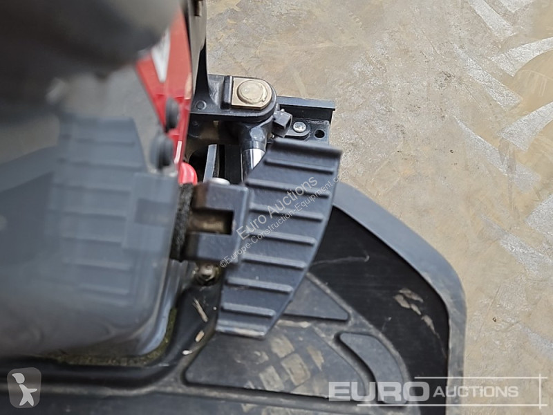 Escavatore Yanmar SV08-1C