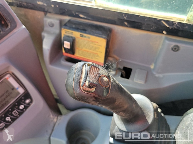 Escavatore Kubota KX080-4