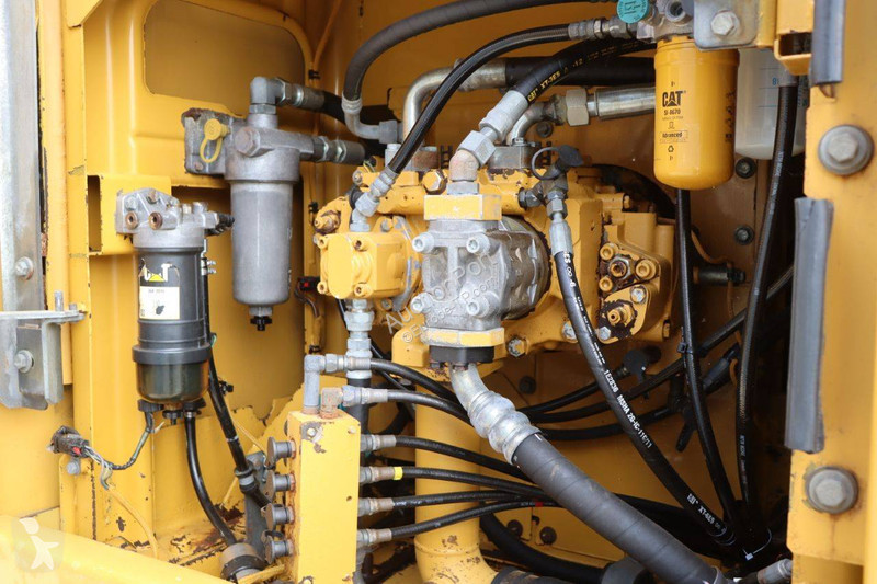 Skovl Caterpillar 323E