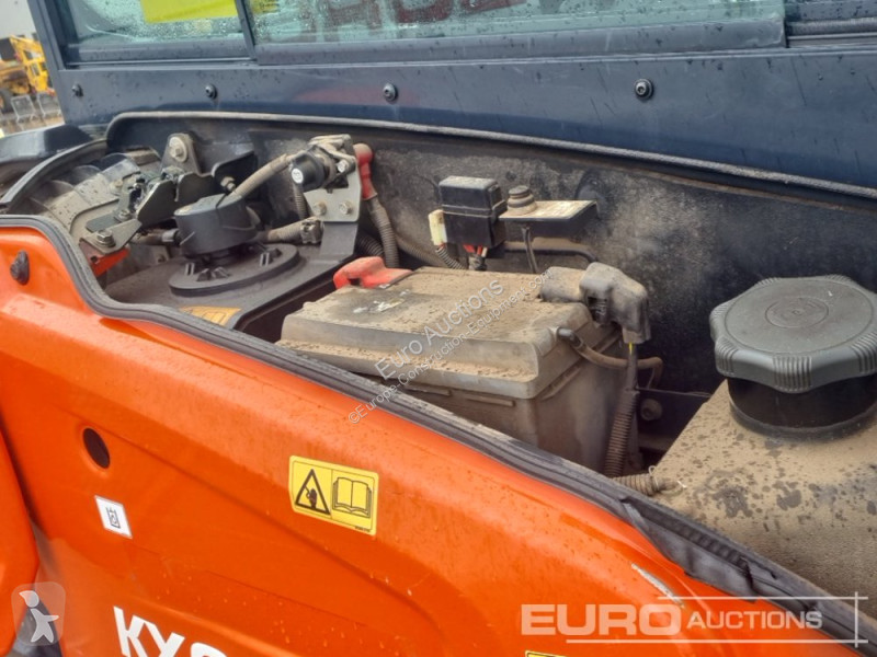 Lopatový nakládač Kubota KX027-4