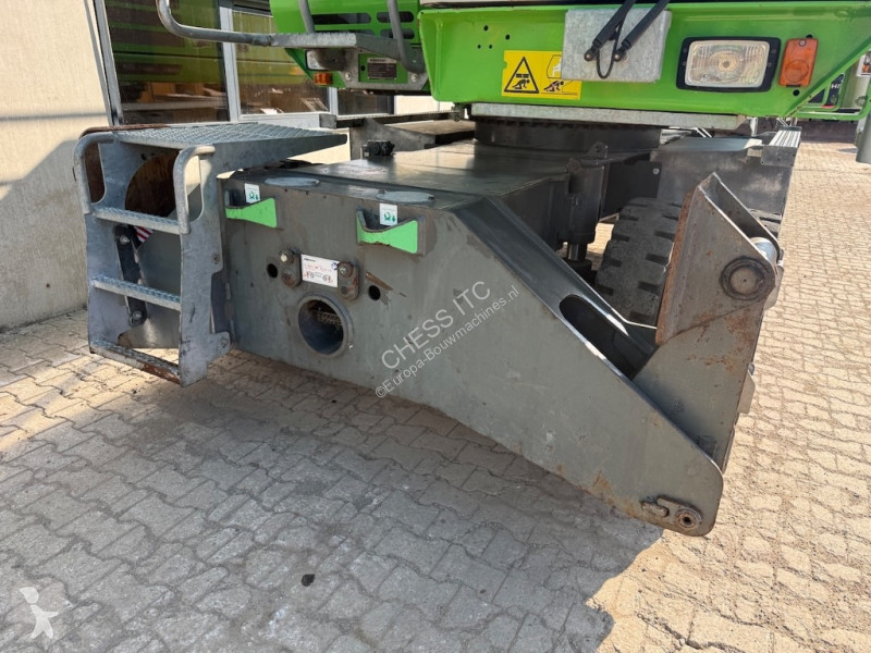 جرافة Sennebogen 818 M / 818 E / / E