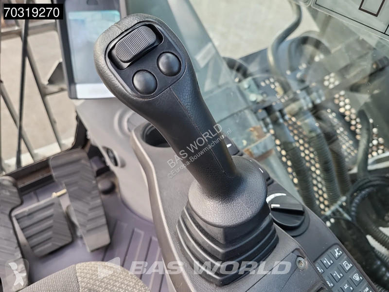 جرافة Volvo EC380 DHR UHD - Dutch Machine