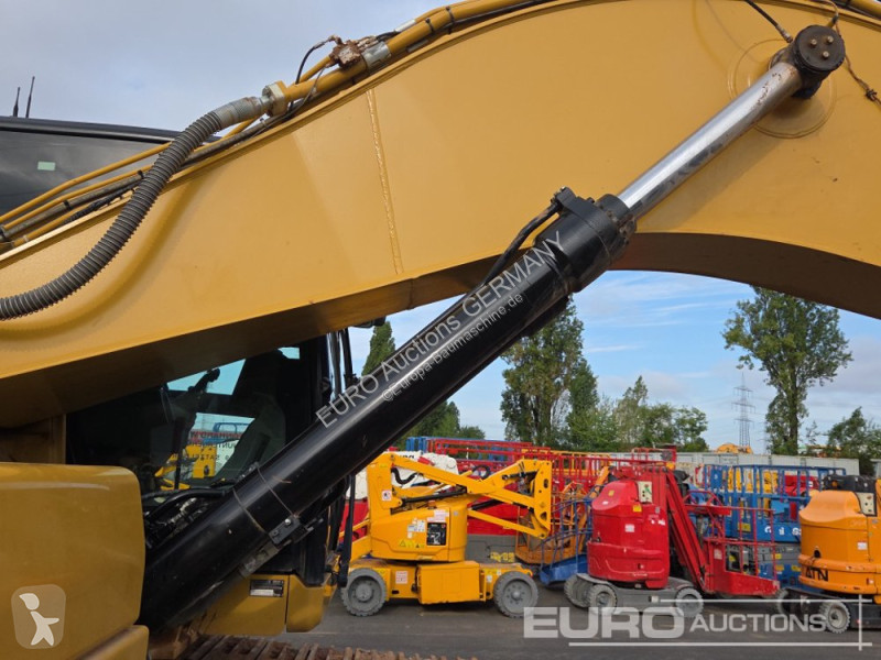 Graafmachine Caterpillar 330