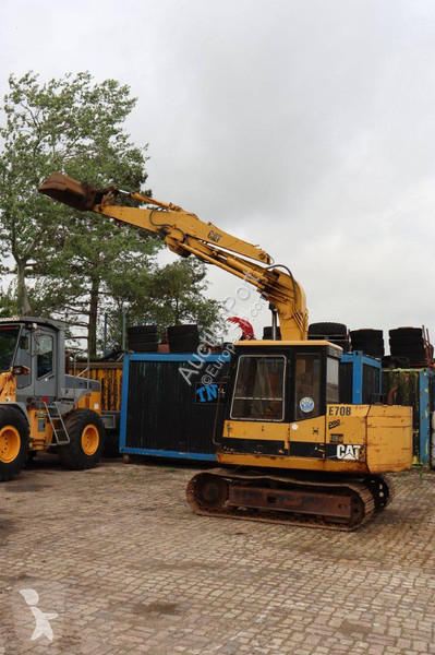 Rýpadlo Caterpillar E70B