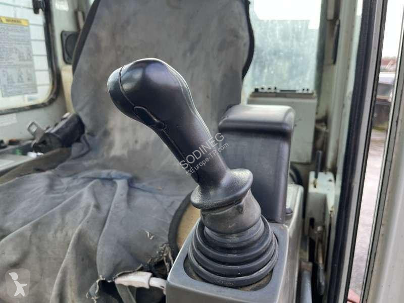 Lopatový nakládač Takeuchi