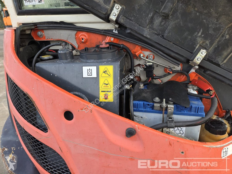 Багер Kubota U25-3EU