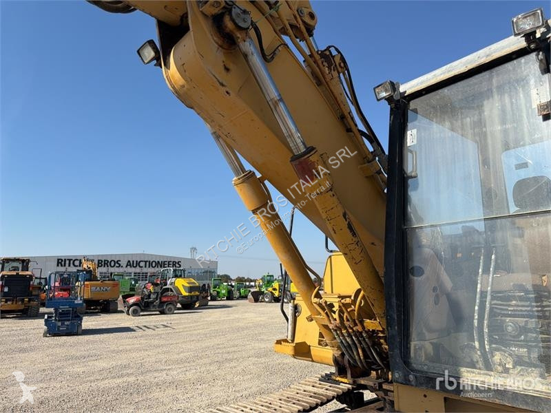 Caterpillar 315 Tracked Excavator excavator