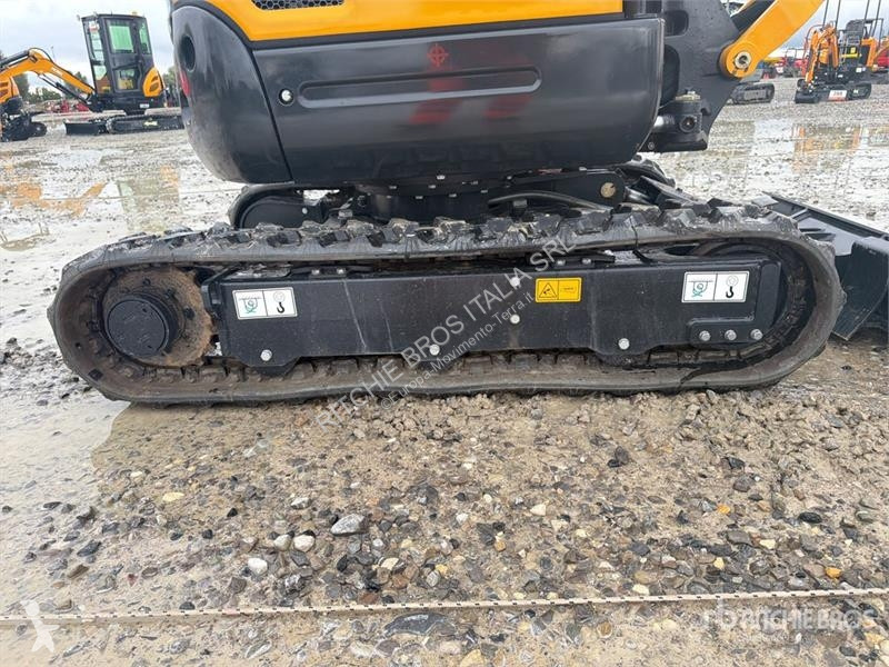 Escavadora Yuchai U17 Mini Excavator