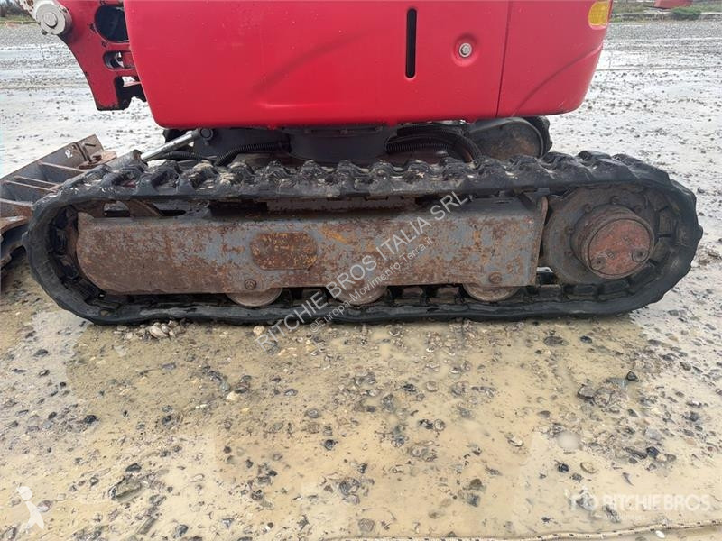 Экскаватор Takeuchi TB210R Mini Excavator