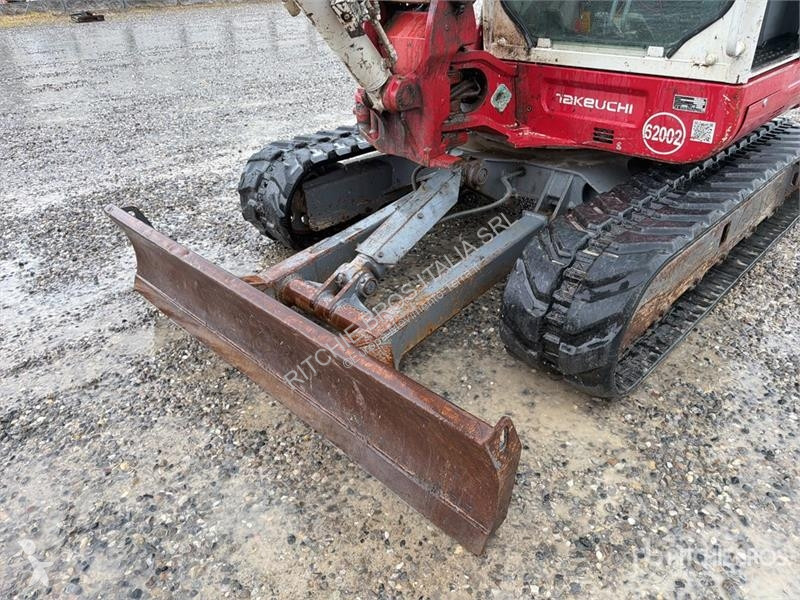 Экскаватор Takeuchi Mini Excavator