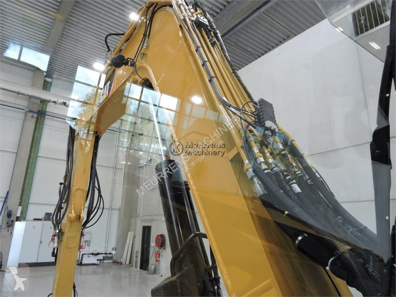 Экскаватор Caterpillar CR Automatic Greasing
