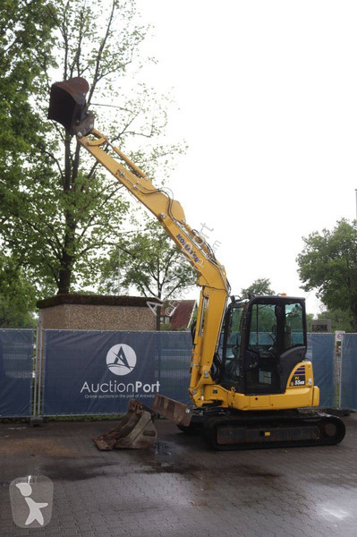 Excavadora Komatsu PC55MR-5E0