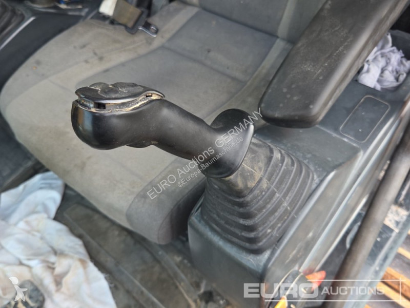 Skovel Hyundai ROBEX 300LC-9