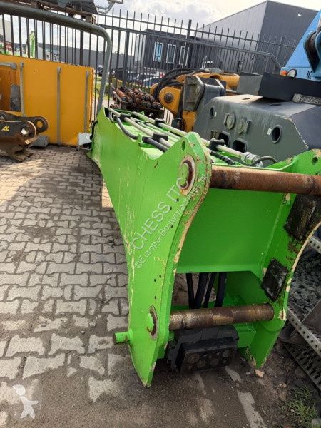 جرافة Sennebogen 830 E - 830 M - 830 ME - 830E