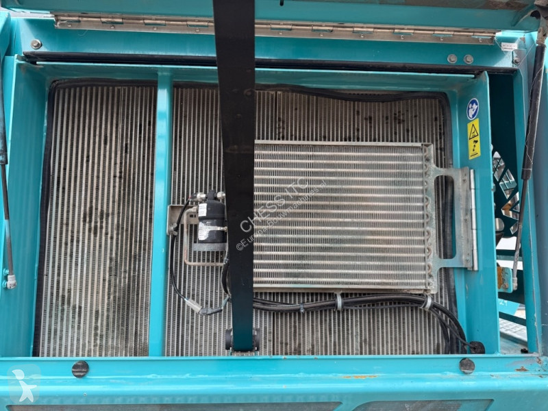 جرافة Sennebogen 825 E - 825 E - 825 E - 825 -