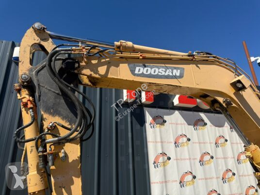 Escavadora Doosan
