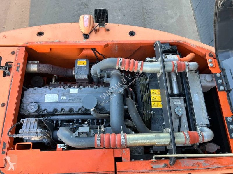 جرافة Doosan