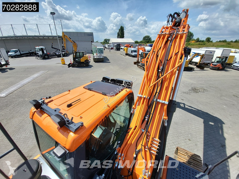 Escavadora Doosan -7 4 BUCKETS