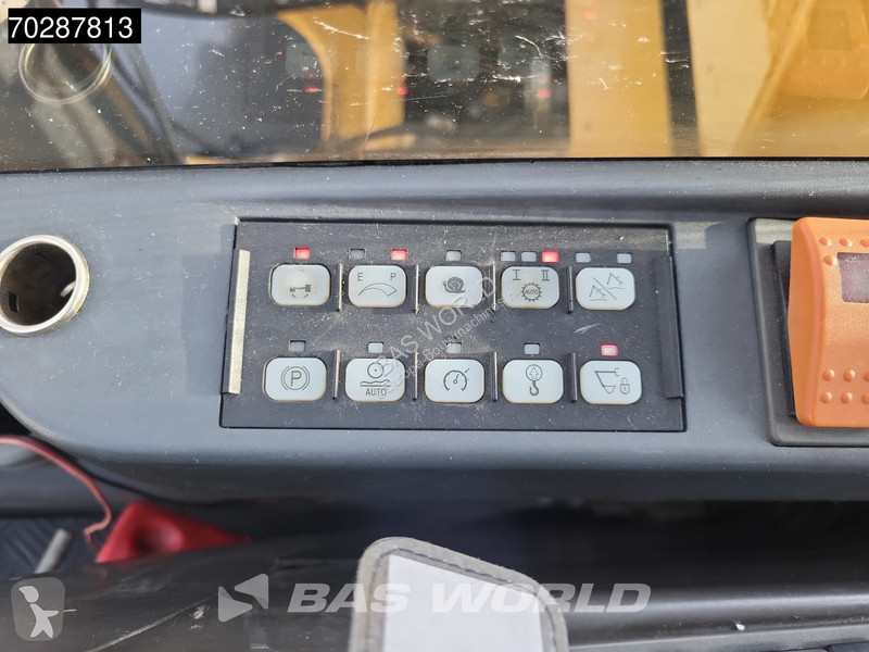 Excavator Caterpillar D OUTRIGGERS + BLADE