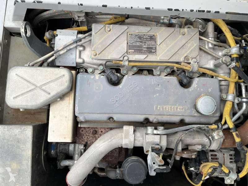 Escavadora Liebherr