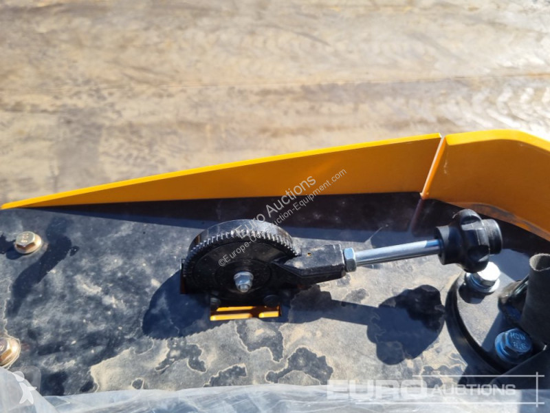Excavator JPC HT12
